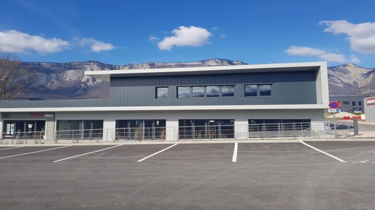 Ma-Cabane - Vente Local commercial Saint-Ismier, 274 m²