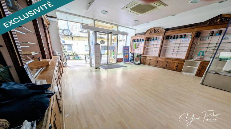 Ma-Cabane - Vente Local commercial Saint-Jean-d'Angely, 84 m²
