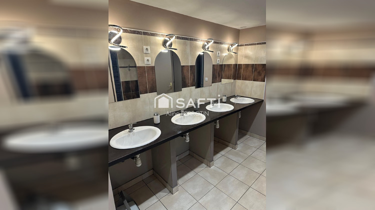 Ma-Cabane - Vente Local commercial Saint-Jean-de-la-Motte, 180 m²