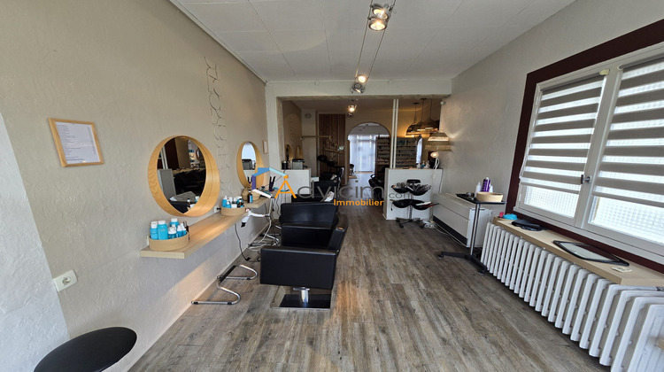 Ma-Cabane - Vente Local commercial Saint-Jean-de-la-Ruelle, 149 m²
