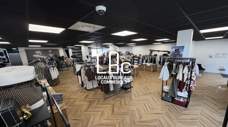 Ma-Cabane - Vente Local commercial Saint-Julien-de-Concelles, 150 m²
