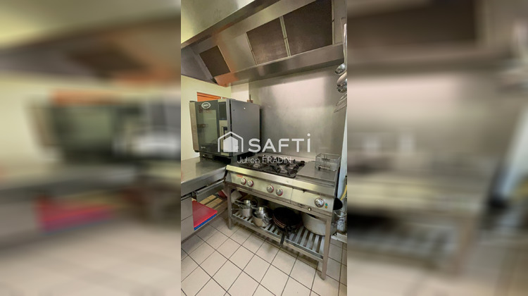 Ma-Cabane - Vente Local commercial Saint-Julien-de-Concelles, 183 m²