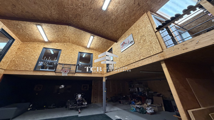 Ma-Cabane - Vente Local commercial Saint-Julien-de-Concelles, 220 m²