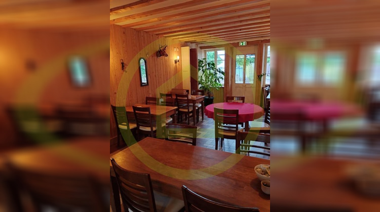 Ma-Cabane - Vente Local commercial SAINT JULIEN DE JONZY, 732 m²
