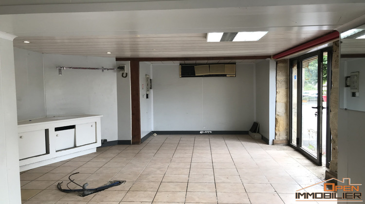 Ma-Cabane - Vente Local commercial Saint-Julien-de-Lampon, 105 m²