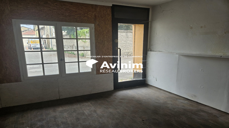 Ma-Cabane - Vente Local commercial Saint-Julien-sur-Reyssouze, 300 m²