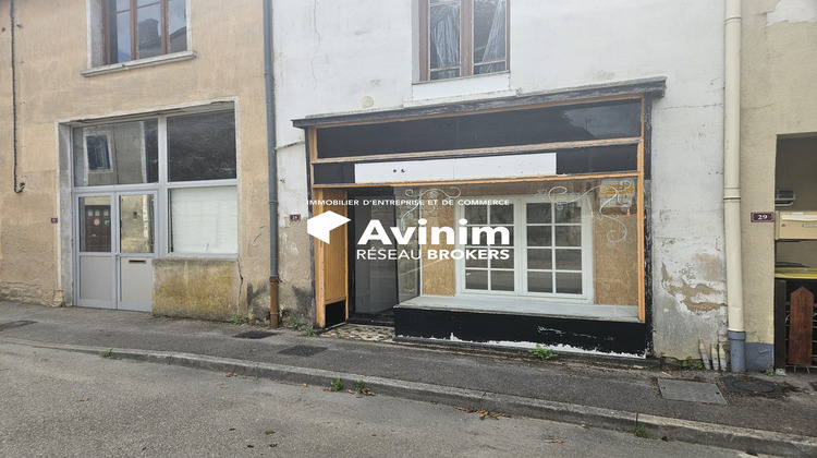 Ma-Cabane - Vente Local commercial Saint-Julien-sur-Reyssouze, 300 m²