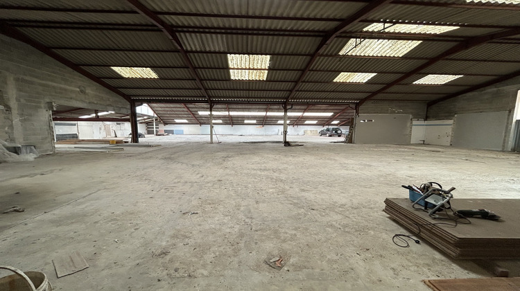 Ma-Cabane - Vente Local commercial Saint-Junien, 1231 m²