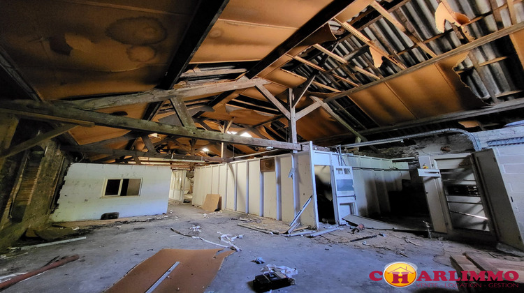 Ma-Cabane - Vente Local commercial Saint-Junien, 1947 m²