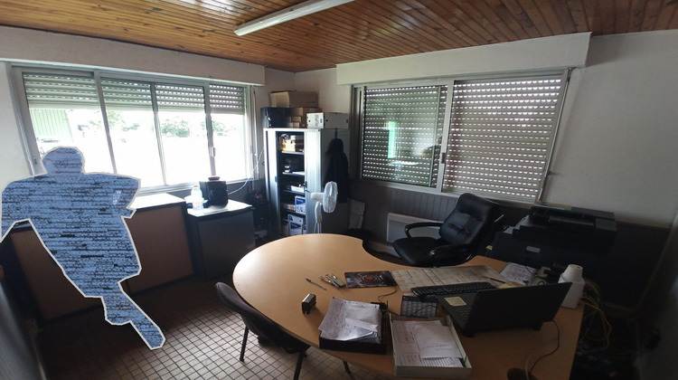 Ma-Cabane - Vente Local commercial Saint-Junien, 2000 m²