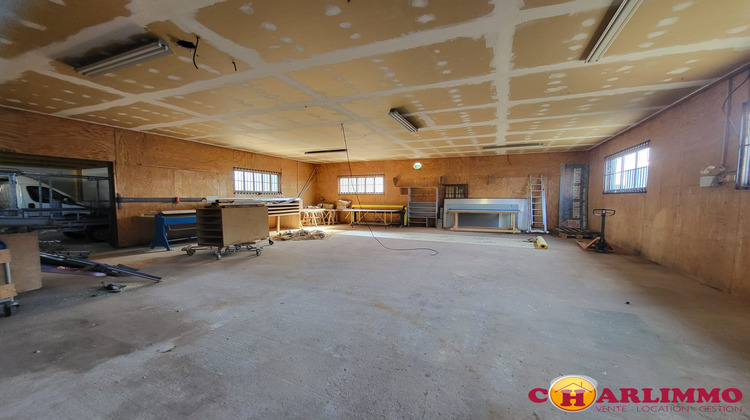 Ma-Cabane - Vente Local commercial Saint-Junien, 418 m²