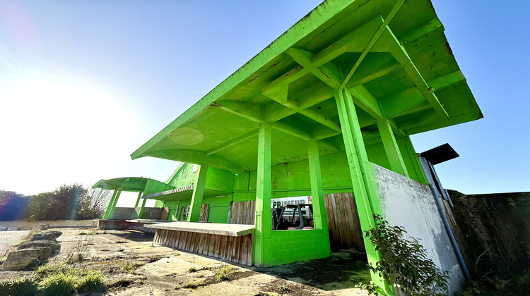 Ma-Cabane - Vente Local commercial Saint-Laurent-d'Arce, 2200 m²