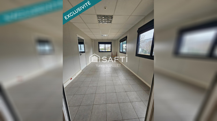 Ma-Cabane - Vente Local commercial Saint-Laurent-des-Hommes, 1440 m²