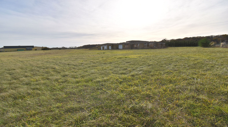 Ma-Cabane - Vente Local commercial SAINT-LEGER-SOUS-BRIENNE, 700 m²