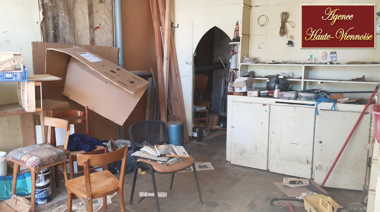 Ma-Cabane - Vente Local commercial Saint-Léonard-de-Noblat, 22 m²