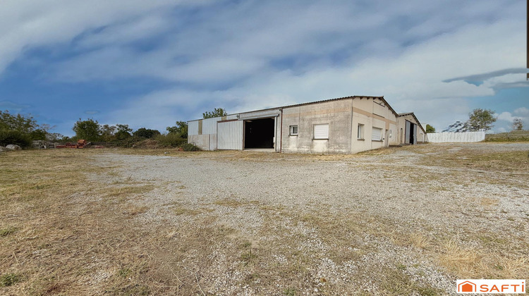 Ma-Cabane - Vente Local commercial Saint-Lin, 496 m²