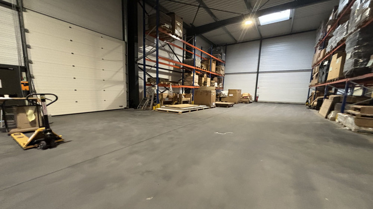 Ma-Cabane - Vente Local commercial Saint-Magne-de-Castillon, 1635 m²