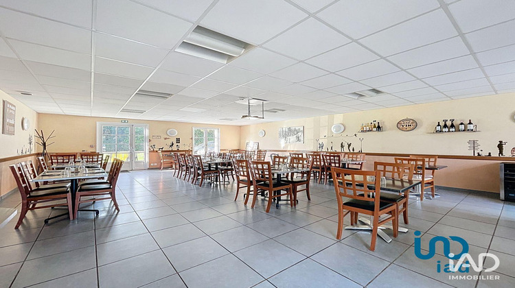 Ma-Cabane - Vente Local commercial Saint-Maixent-de-Beugné, 200 m²