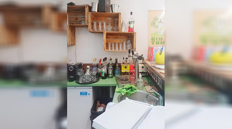 Ma-Cabane - Vente Local commercial Saint-Marcel-de-Careiret, 70 m²