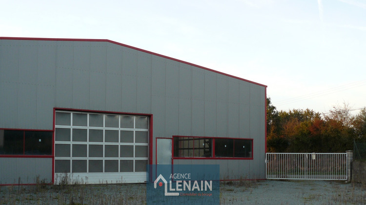 Ma-Cabane - Vente Local commercial Saint-Mars-la-Réorthe, 978 m²