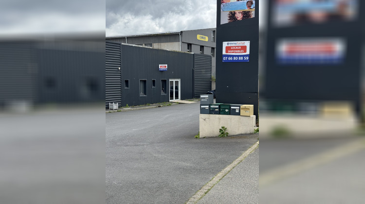 Ma-Cabane - Vente Local commercial Saint-Martin-des-Champs, 241 m²