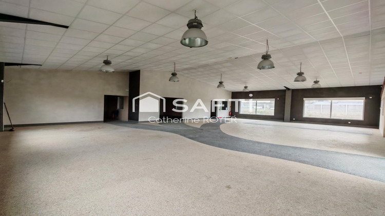 Ma-Cabane - Vente Local commercial Saint-Martin-en-Bresse, 659 m²