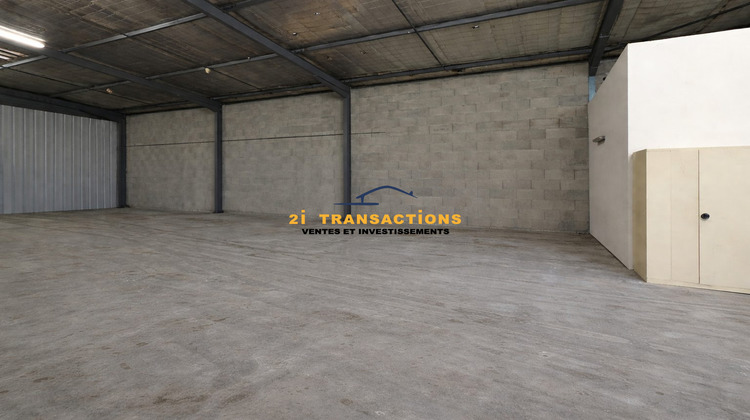 Ma-Cabane - Vente Local commercial Saint-Martin-la-Plaine, 217 m²