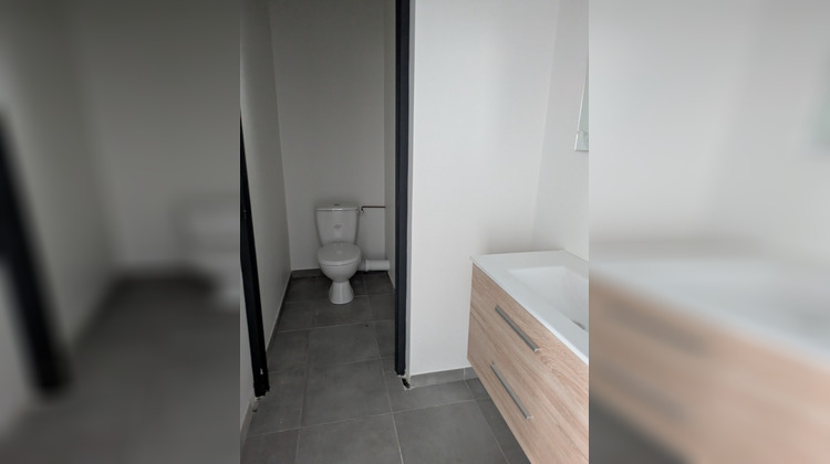 Ma-Cabane - Vente Local commercial SAINT MARTIN LE VINOUX, 167 m²