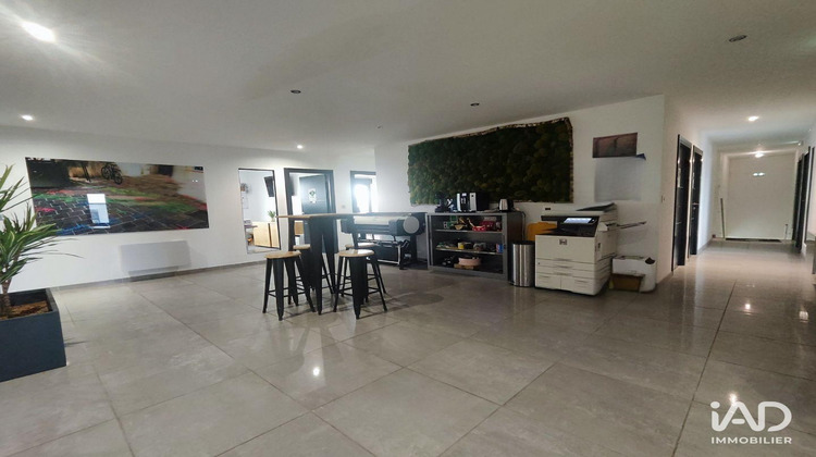 Ma-Cabane - Vente Local commercial Saint-Martin-sur-le-Pré, 700 m²