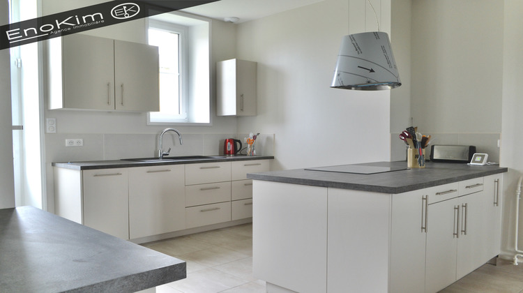 Ma-Cabane - Vente Local commercial Saint-Mathurin, 338 m²