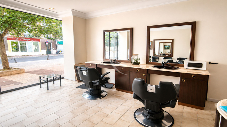 Ma-Cabane - Vente Local commercial SAINT-MAUR-DES-FOSSES, 18 m²