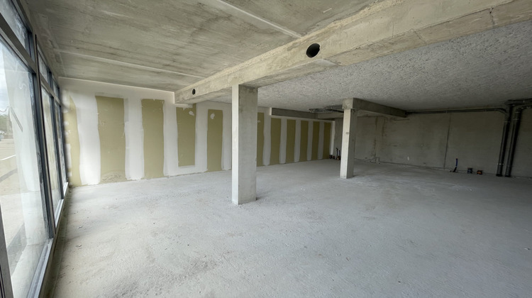 Ma-Cabane - Vente Local commercial Saint-Médard-en-Jalles, 82 m²