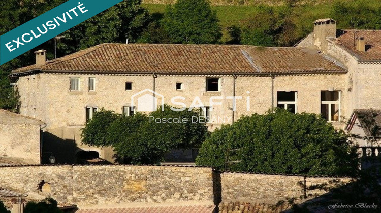 Ma-Cabane - Vente Local commercial Saint-Nazaire-le-Desert, 800 m²