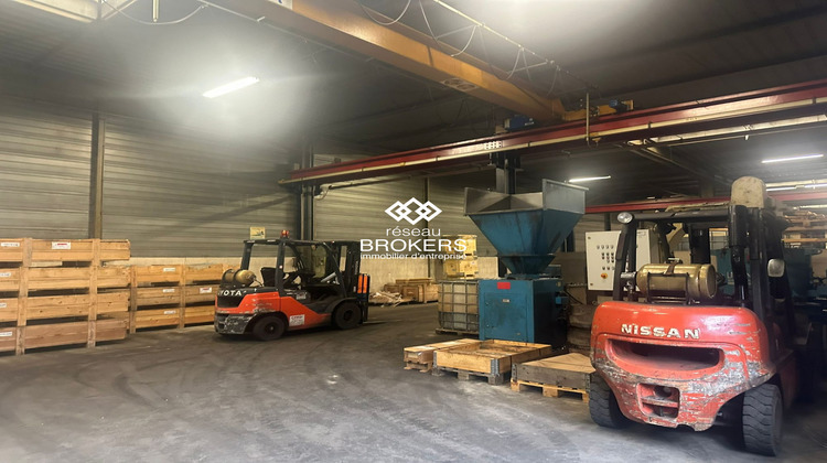 Ma-Cabane - Vente Local commercial Saint-Ouen-l'Aumône, 2280 m²