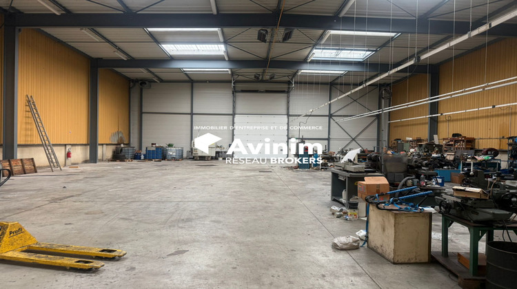 Ma-Cabane - Vente Local commercial Saint-Ouen-l'Aumône, 1230 m²