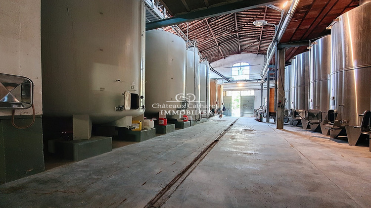 Ma-Cabane - Vente Local commercial Saint-Paul-de-Fenouillet, 730 m²