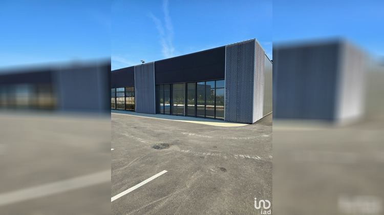 Ma-Cabane - Vente Local commercial Saint-Paul-Trois-Châteaux, 163 m²