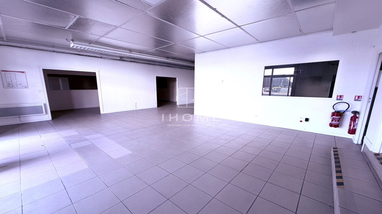 Ma-Cabane - Vente Local commercial SAINT-PAVACE, 1030 m²