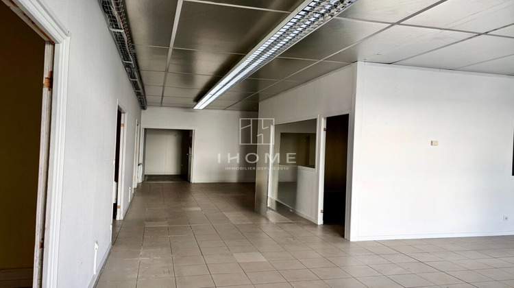 Ma-Cabane - Vente Local commercial SAINT-PAVACE, 1030 m²