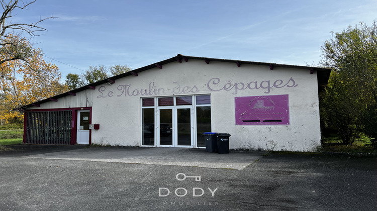 Ma-Cabane - Vente Local commercial Saint-Pierre-d'Eyraud, 500 m²