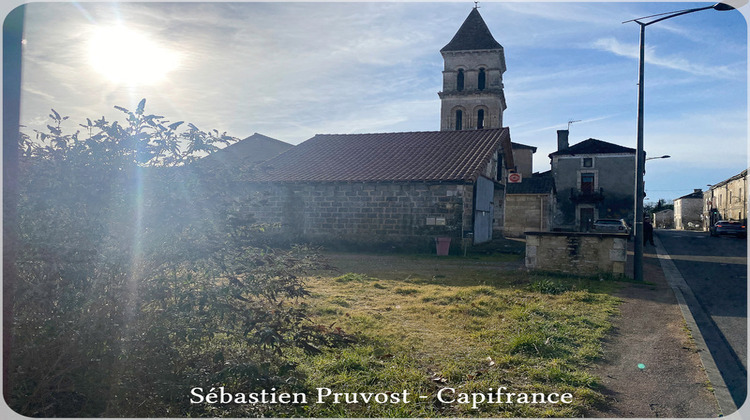 Ma-Cabane - Vente Local commercial SAINT PIERRE DE COLE, 110 m²