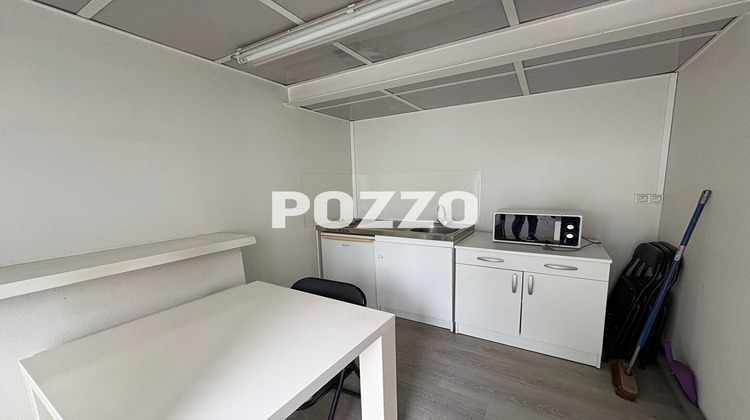 Ma-Cabane - Vente Local commercial SAINT-PIERRE-DE-COUTANCES, 1700 m²