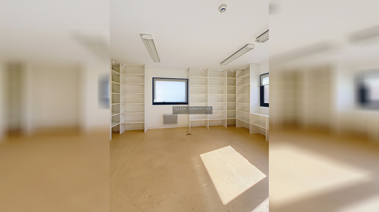 Ma-Cabane - Vente Local commercial SAINT-POL-DE-LEON, 300 m²