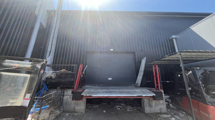 Ma-Cabane - Vente Local commercial Saint-Priest-en-Jarez, 693 m²