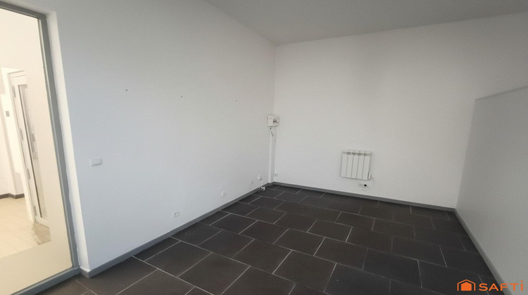 Ma-Cabane - Vente Local commercial Saint-Quentin, 33 m²