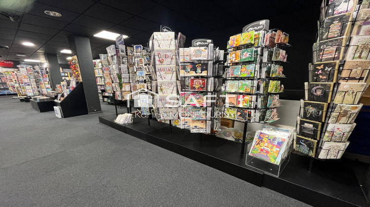Ma-Cabane - Vente Local commercial Saint-Quentin, 1993 m²