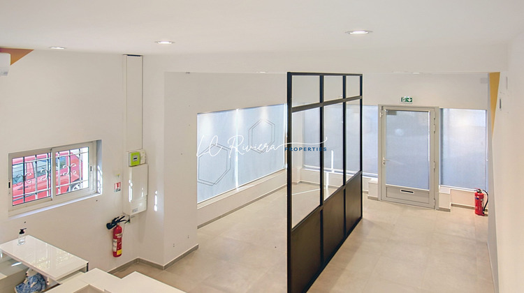 Ma-Cabane - Vente Local commercial Saint-Raphaël, 108 m²