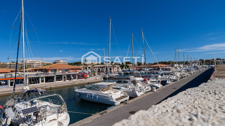 Ma-Cabane - Vente Local commercial Saint-Raphael, 157 m²