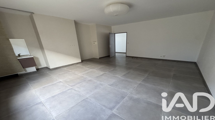 Ma-Cabane - Vente Local commercial Saint-Rémy-de-Provence, 403 m²