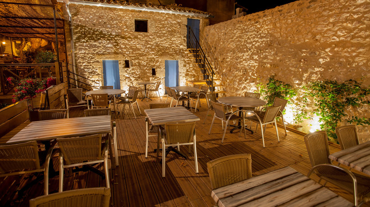 Ma-Cabane - Vente Local commercial Saint-Saturnin-de-Lucian, 320 m²